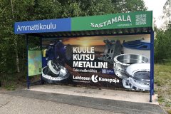 010-info-ja-mainostaulut-mainostulosteet-Opasteet-bysakki-sastamala-lehtosen-konepaja-mainostaulut-kilvet-suurkuva-jips