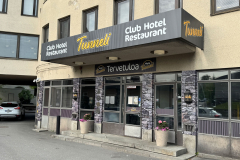 2025-opasteet-sastamala-hotel-tunneli-Valomainokset-valotaulut-kilvet-suurkuva-jips-10