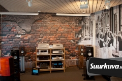 Hifihuone-sisustusteippaukset-sisustusteippaus-sisustustaulut-sisustustaulu-tulosteet-suurkuva-jips-36