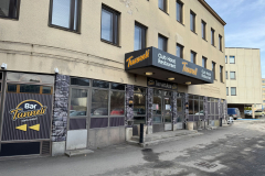 2025-julkisivu-ikkunateippaus-teippaus-teipit-hotel-tunneli-bar-restaurant-webtalo-sastamala-teippaukset-suurkuva-jips-18