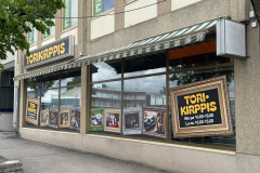 2025-julkisivu-ikkunateippaus-teippaus-teipit-torikirppis-sastamala-teippaukset-suurkuva-jips-15