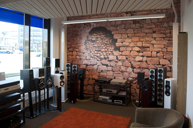 Hifihuoneeseen Suurkuvan tulosteet