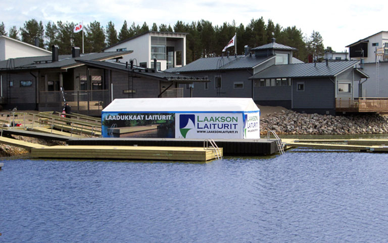 laakson-laiturit-kelluva-laiturinayttely-jips