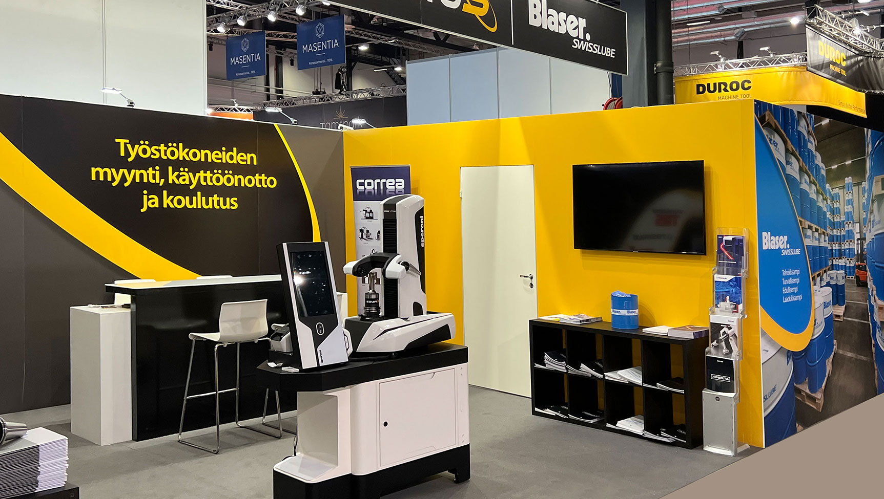 suurkuva-jips-edufix-blaser-lastuamisnesteet-messut-messuosastot-messusuunnittelu-messurakentaminen-messutulosteet-tulostus-messukalusteet-messuesitykset-3a